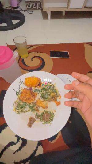 Menu masakan istri ku memang mantep mantep dan selalu full senyum hehehe #makan #masak #seru #asyik #lucu #viral #vlog #vlogger #fyp #RCTIPl