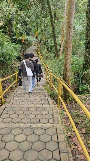 #reviewtempatliburan #tempatliburanternyaman #curugpangeran