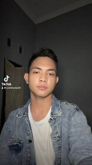 KDI 2025 YUDA HUDZAIFI MEDAN 23 TAHUN GADIS MALAYSIA #OnlineAuditionKDI2025