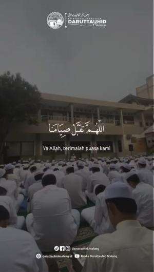Minal aidin wal faiziinnn mohon maaf lahir baatin
