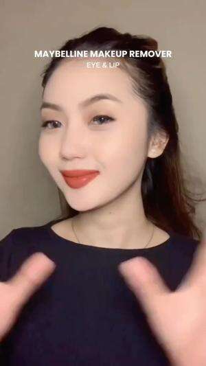 Kita hempasss semua makeup yg ada di wajah #maybelline #maybellineremover #remover #beauty #chikaaprlaa