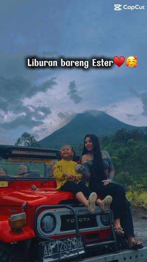 Indonesia bnyk tmpt yg blm di eksplor... yuk semangat kerjaa... biar bisa jalan2 teruss...