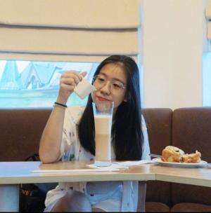 IDOL_XIII FELICIA ANGELINA 18 TAHUN JAKARTA MATI MATIAN - MAHALINI