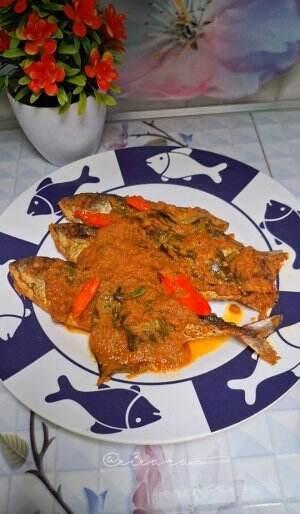 ikan bumbu kuning favorite keluarga, di santap bersama nasi hangat

#ikanbumbukuning 
#cooking