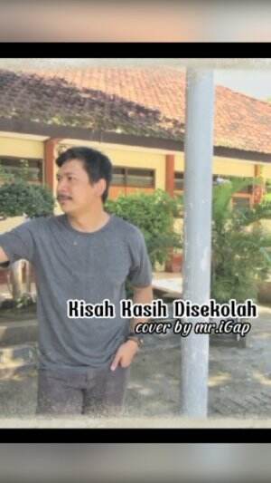 Yuk Bernostalgia Mengingat Kembali Kisah Kasih Disekolah Bersama Lagu Ini. Cover by mr.iGap