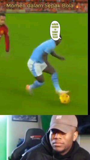 Video Sepak Bola Emosional Momment Versi jawa Bikin Ngakak🤣🤣.#rctiplus #shortplus #videolucu #momentlucu #funnyvideo #funnymoment #lucu 