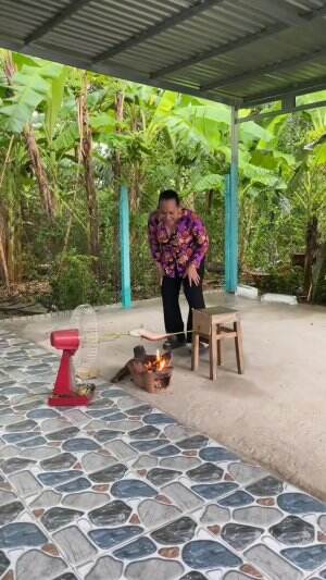 tutorial bakar ikan racing 
 #short  #Janganlupatonton  #ikan #tupan #Kasian, Kipasnya Kejang-Kejang  #RCTIPlus  #HOTrctiplus  #RCTIoke 