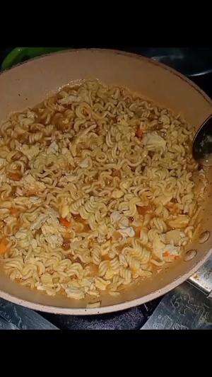cuma 2 bahan 🥚+🍜 

 #indomie  