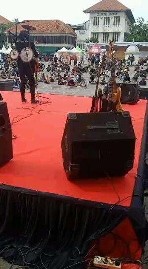 Ariv Kotu (OneManBand) cover Dont wanna miss a thing by Aerosmith