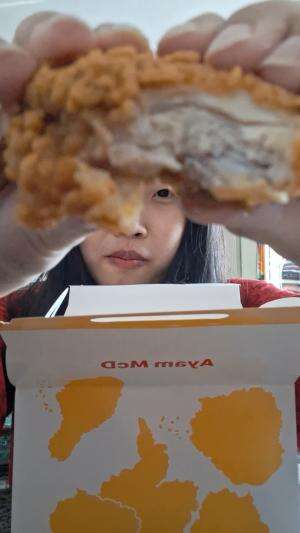 Yang bikin BM setiap lewat 🤤
 #mcdonald #banyakmau #ayammcd #mcdfriedchicken #mukbang
