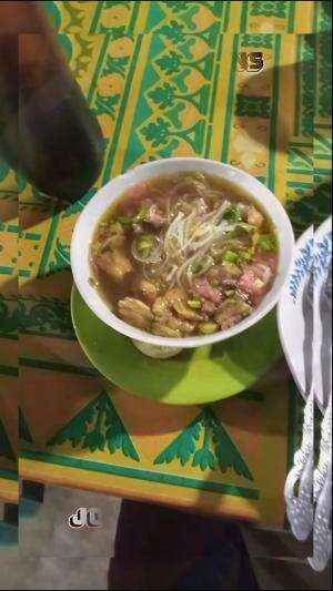 #test makan Soto khas Riau