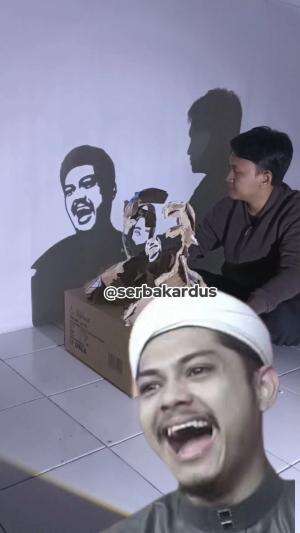 Bayangan dari ukir kardus
Rizky Aulia

#shortplus #shorts #shorts #Viral #fyp 