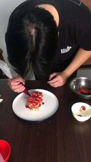 Hojicha Mille Feuille with Strawberry & Raspberry Fluid Gel - Alvaro Ricardo #onlineauditionmci9