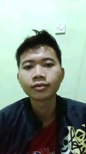 Bukannya sok²an pede, tapi dalem hati memang berharap gitu ... 😏 bantu vote yaa