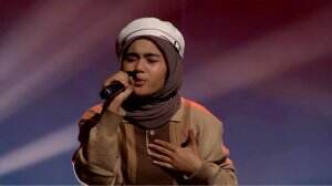 Safeenah "Traitor" - The Voice All Stars