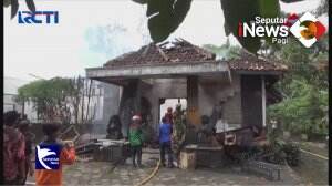 Kebakaran Gudang Buku