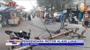 Tiang Listrik Tiba-Tiba Roboh