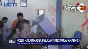 Unjuk Rasa Pelajar Ricuh