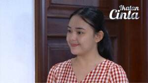 Andin Mulai Curiga Dengan Siska? - Ikatan Cinta Eps. 825