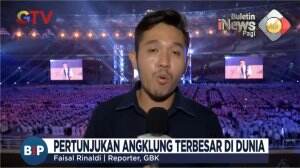 Pertunjukan Angklung Terbesar di Dunia