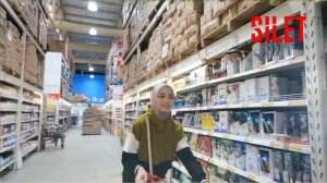 Citra Kirana Belanja Untuk Menyambut Bulan Puasa