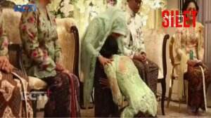 Erina Gudono Jalani Prosesi Sungkeman Dan Siraman