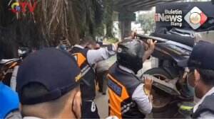 Razia Parkir Liar, Warga Panik Tegang Dan Nekat