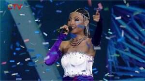 KEREN!! Dua Band Besar Berada Di Atas Satu Panggung - AMAZING 20