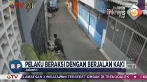 Pejalan Kaki Jambret HP Wanita