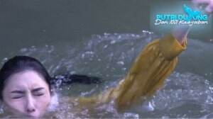 Debby Hanyut Cuma Akting - Putri Duyung Dan 1001 Keajaiban Eps.96