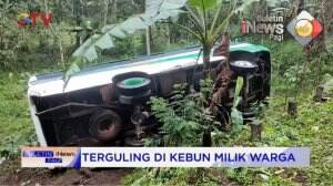 Bus Wisata Mengalami Kecelakaan