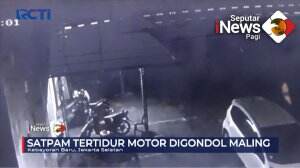 Aksi Pencurian Sepeda Motor Di Kebayoran Baru