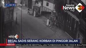 Aksi Begal Sadis Terekam CCTV