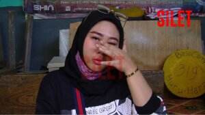 Drama Tangisan Istri Daus Mini Yang Gagal Bertemu Putranya