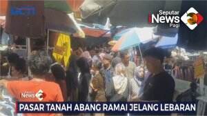 Jelang Lebaran Pasar Tanah Abang Dipadati Pembeli
