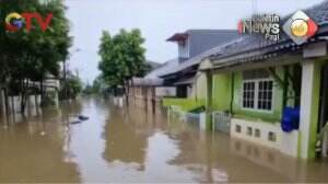 Ciledug Dikepung Banjir, Tanggul Kali Angke Jebol