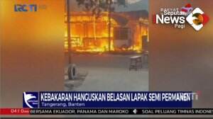 Kebakaran Belasan Lapak Pedagang