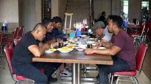 Cecep CS Masih Dendam pada Gobang? - Preman Pensiun 7 Eps.1