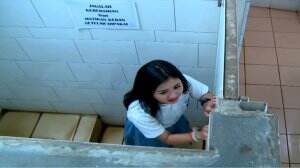 Roman Picisan The Series Eps. 27 - Wulan Terjebak Di Toilet!