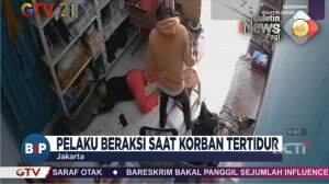 Curi HP Terekam CCTV