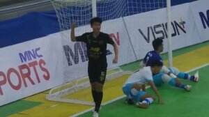 Cosmo JNE Jakarta Balas Ketertinggalan