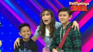 Wah! Ternyata Ada Lagu Tentang Tante Byutii!! - Dahsyatnya 2022