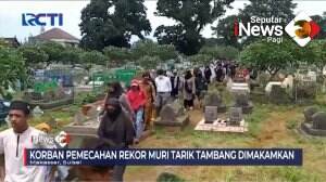 Korban Tarik Tambang Masal Dimakamkan