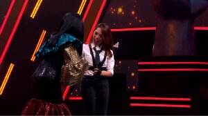 Wow! Shakira Mendapat Kejutan Dari Titi DJ - The Voice All Stars