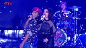 Slank ft. Dewi Perssik "Gara - Gara Kamu" - GTV Love Suroboyo "Konser Slank"