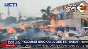 Pabrik Produksi Bingkai Terbakar