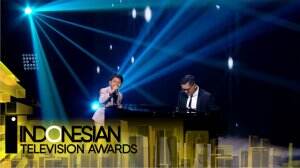 Farel Prayoga ft. Andi Riyanto & Enka "Ojo Di Bandingke" - Indonesian Television Awards 2022
