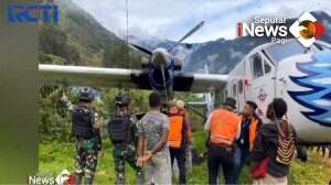 Pesawat Mendarat Keluar Runaway Di Papua Tengah