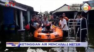 Evakuasi Warga Terkepung Banjir Rob