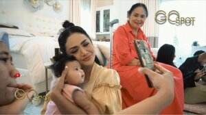 Krisdayanti Bahagia Mengasuh Baby Ameena